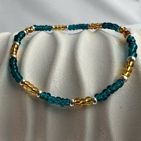 STRETCH Beaded Anklet with Blue and Gold Glass Beads - Picture 13 of 13